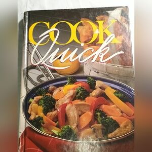 Vintage Southern Living's "Cook Quick" Cookbook Great recipes for A Busy Life
